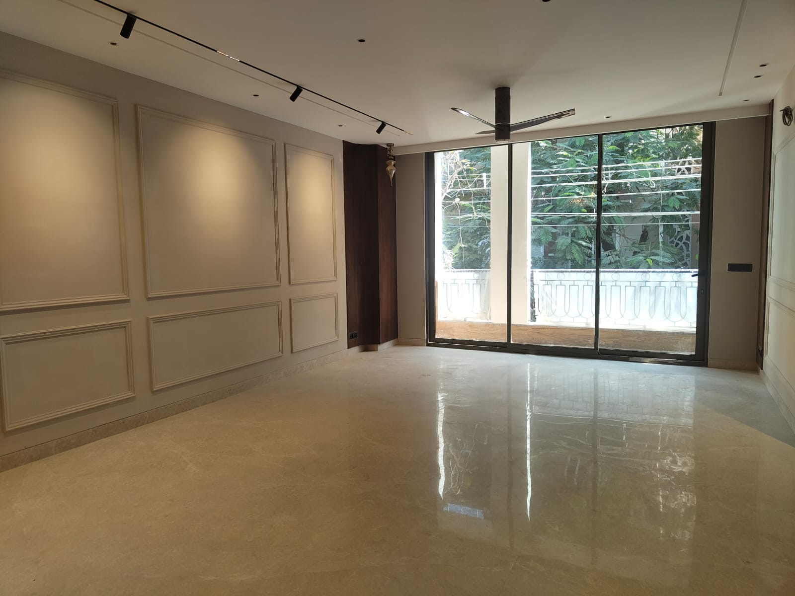 WhatsApp Image 2025-12-10 at 5.14.09 PM (3)